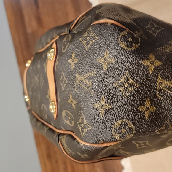 Authentic Louis Vuitton Gallirea PM bag🤩 - Picture 5 of 15